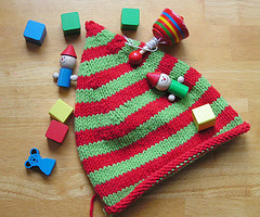 Gorrito de duende. Gracias a Malglam de flickr.com