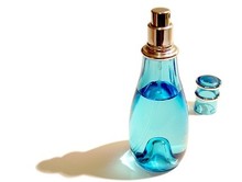 Frasco de esencia azul